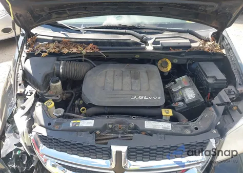 2013 Dodge Grand Caravan Sxt from USA, damaged, VIN 2C4RDGCG2DR790734